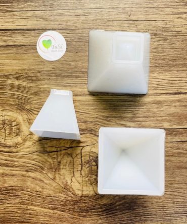 3 Pcs Pyramid Mould set